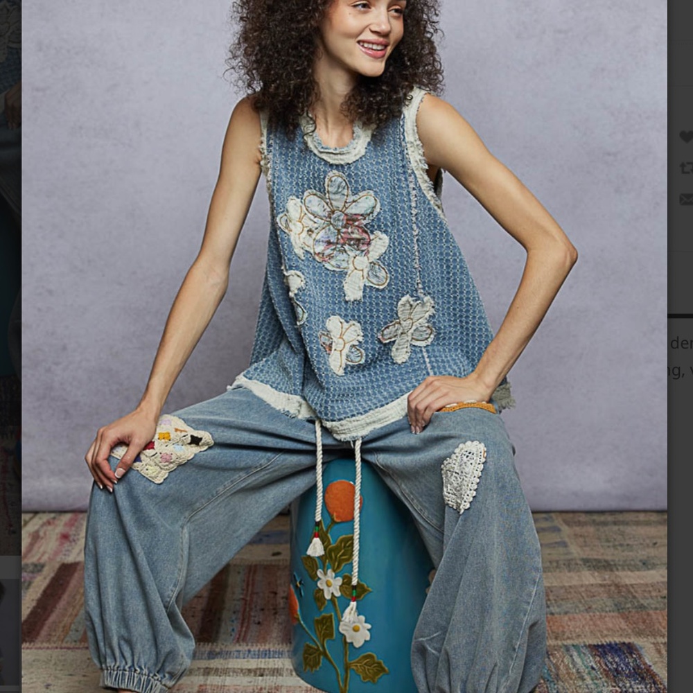 ❤️ POL “ Mary “ POL Denim Top with Double Gauze Flower Patch 44 - Picture 6 of 7